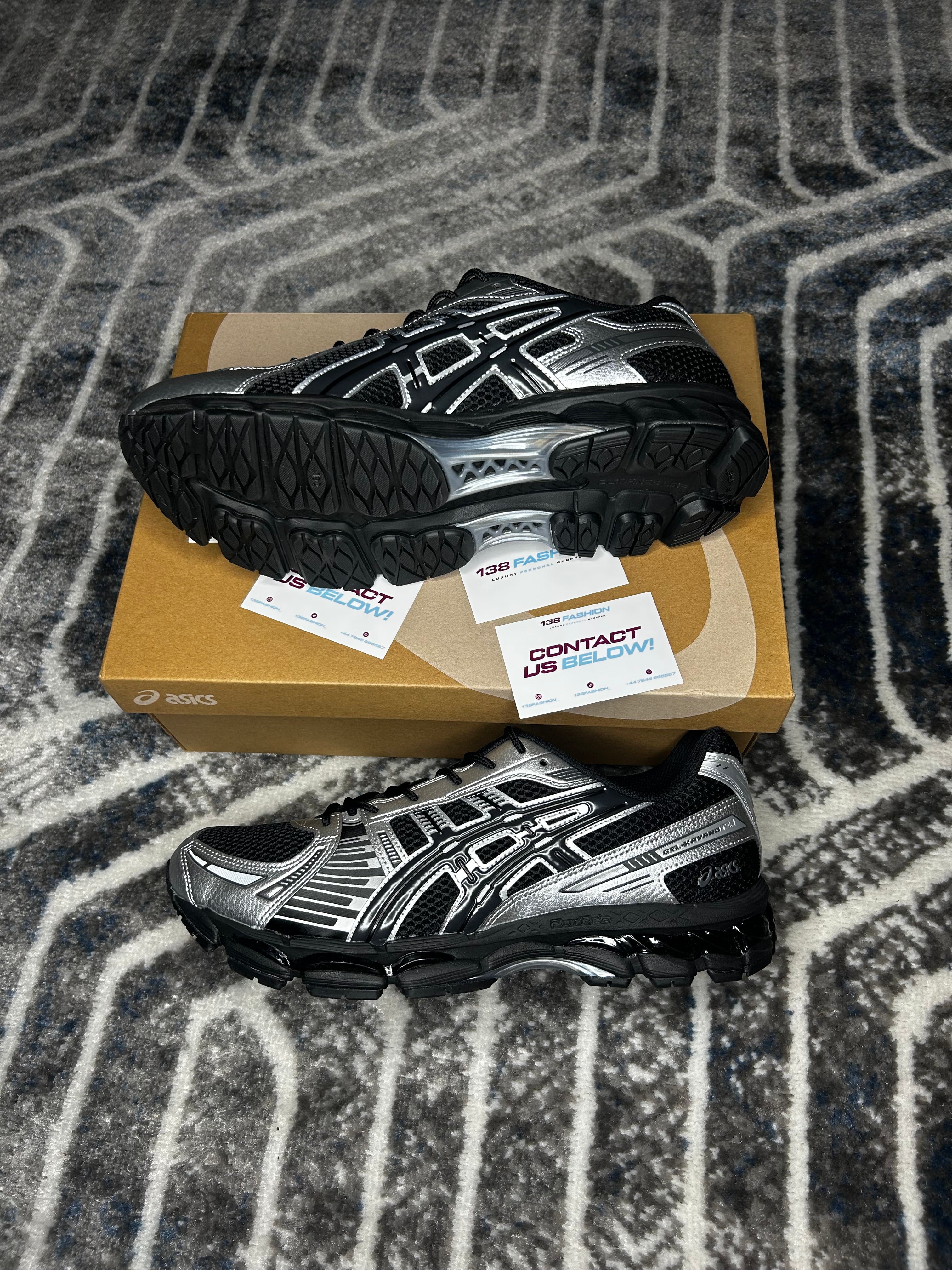 Asics Gel-Kayano 12.1 Black/Graphite Grey