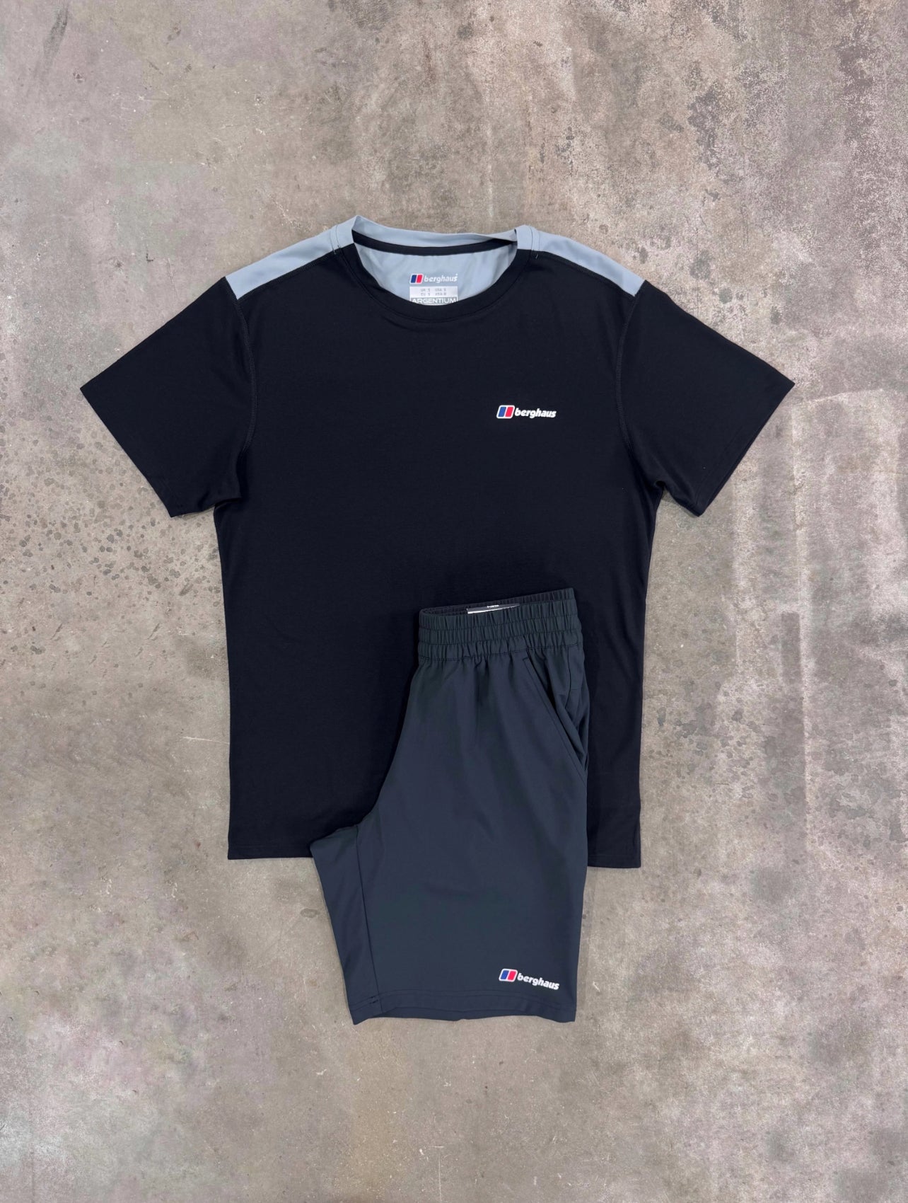 Berghaus T-shirt and short set Black