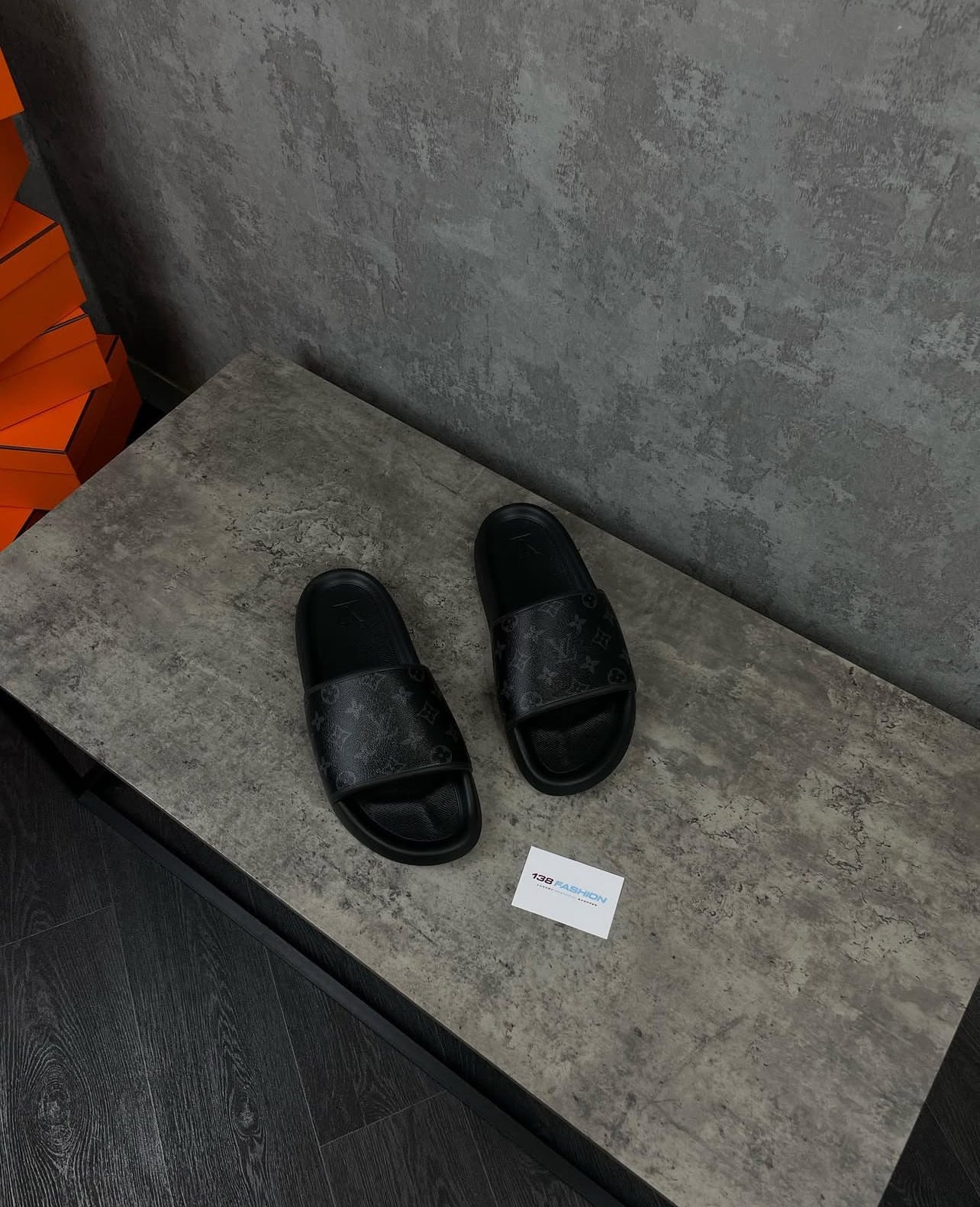 Louis Vuitton Sliders - Waterfront Mules