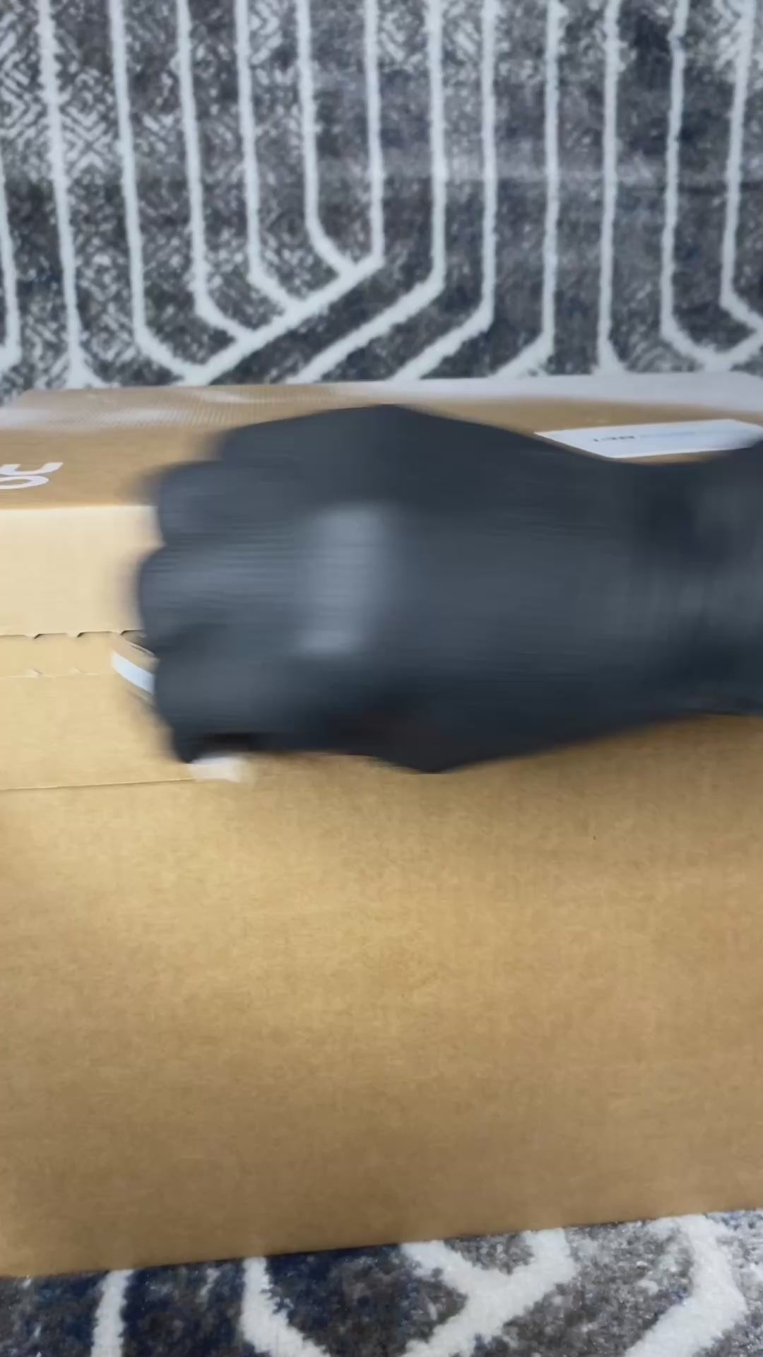 ON running cloudswift 3 Ivory Flame